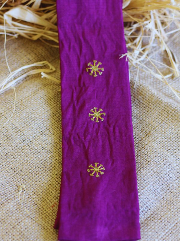 Siwan Motifs Hand-embroidered Strip Bandana